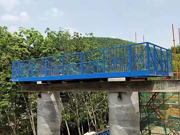 盖梁施工安全操作平台 